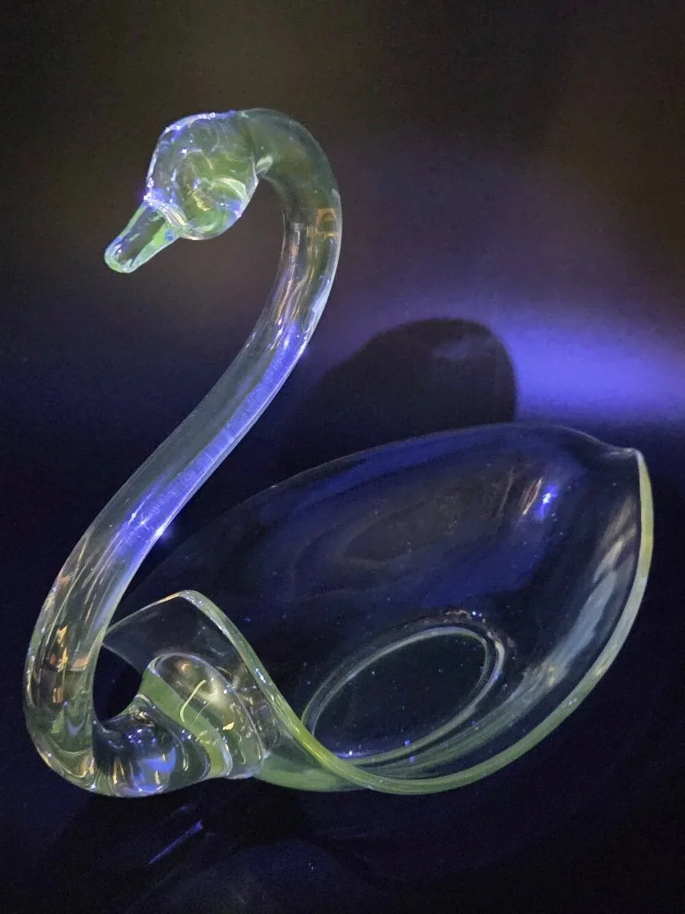 Vintage Duncan Miller Glass Swan Bowl 12
